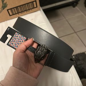 Kurt Geiger genuine leather belt